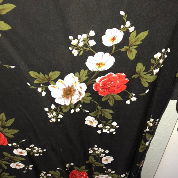 Boohoo Petite Floral Dress - Picture 4 of 4
